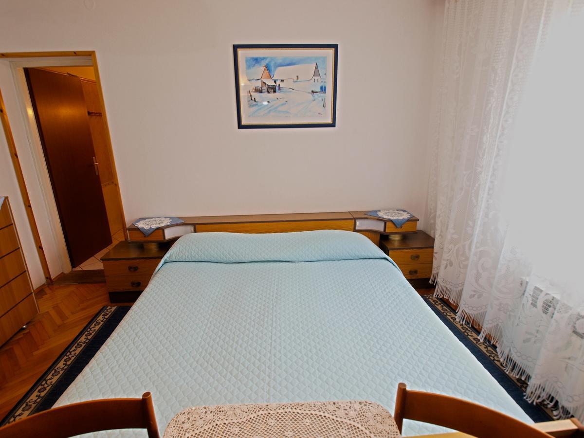 Rooms Milan 1370 Rovinj Exterior foto
