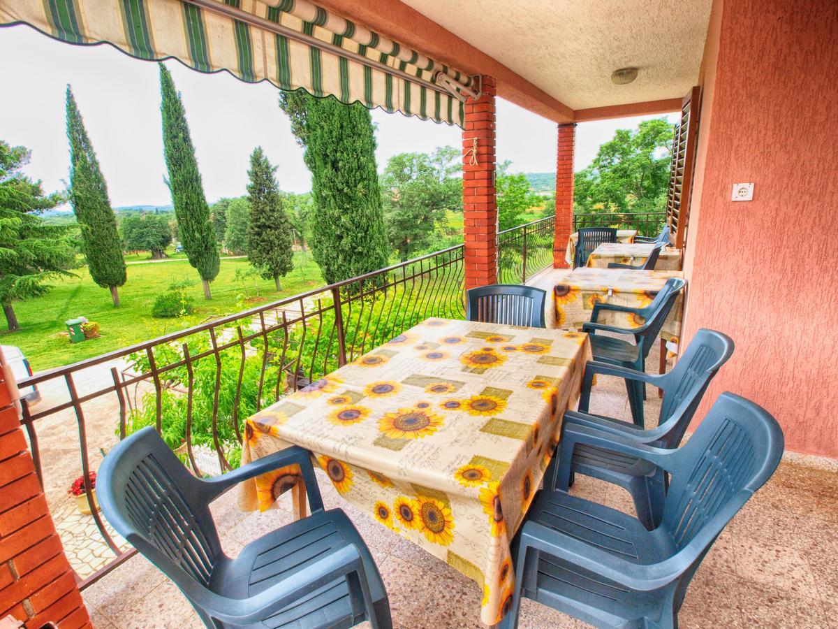 Rooms Milan 1370 Rovinj Exterior foto