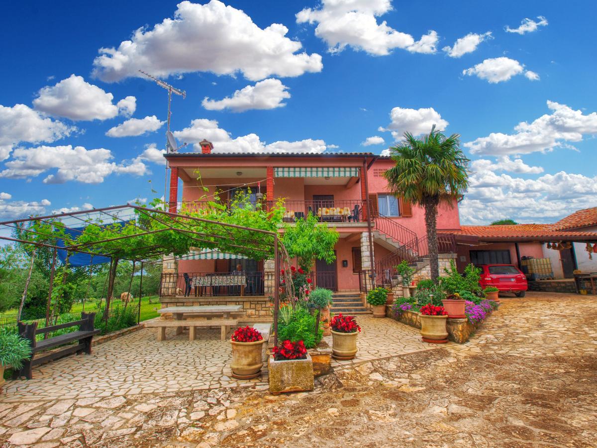 Rooms Milan 1370 Rovinj Exterior foto